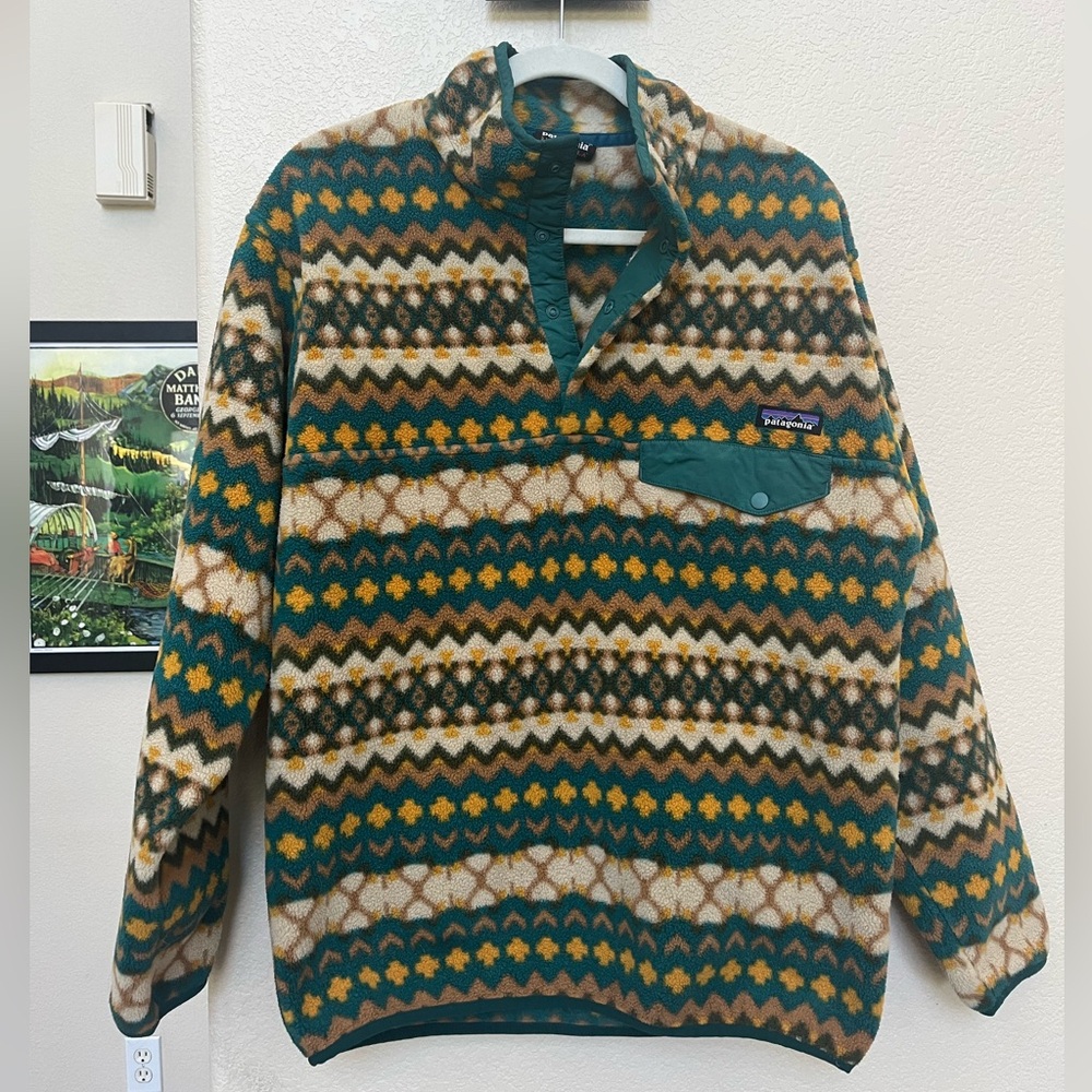 Patagonia Men’s lightweight Synchilla Snap-T Pullover